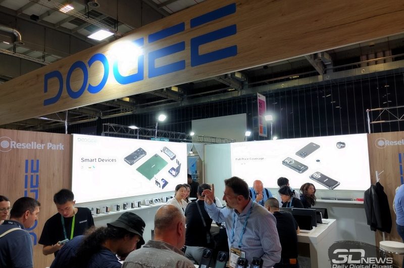 Репортаж со стенда Doogee на IFA 2024: защищённые смартфоны на любой вкус